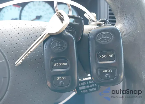 2003 Toyota Corolla Le from USA, damaged, VIN JTDBR32E732012437